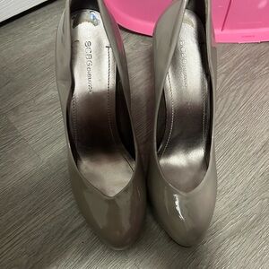 BCBG Women's Taupe Heels